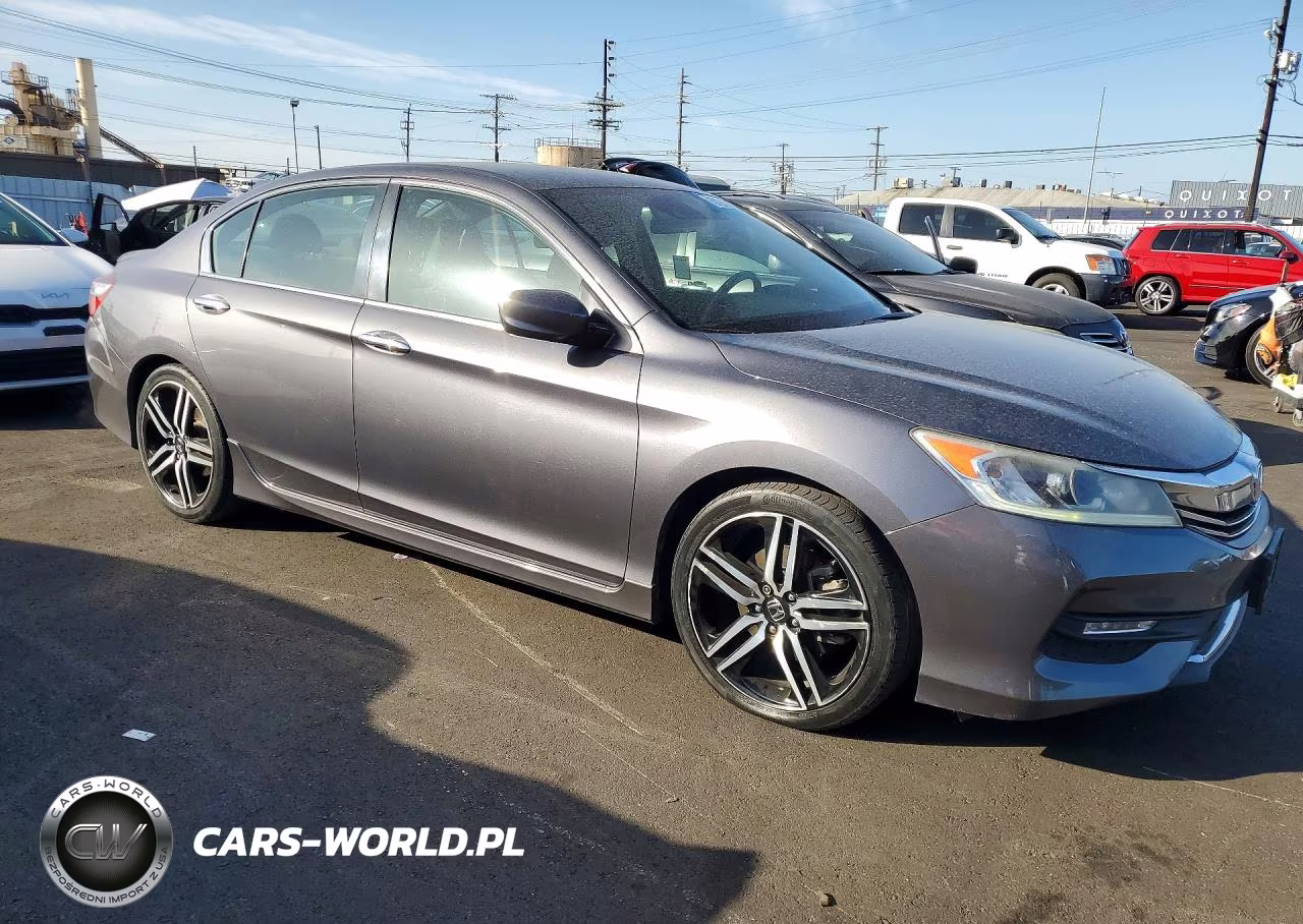 2017 Honda Accord Sport VIN:1HGCR2F67HA072038 - 4