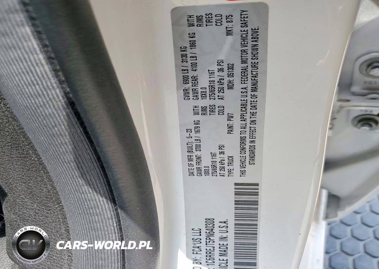 2023 Ram 1500 Laramie VIN:1C6RREJT5PN640308 - 12