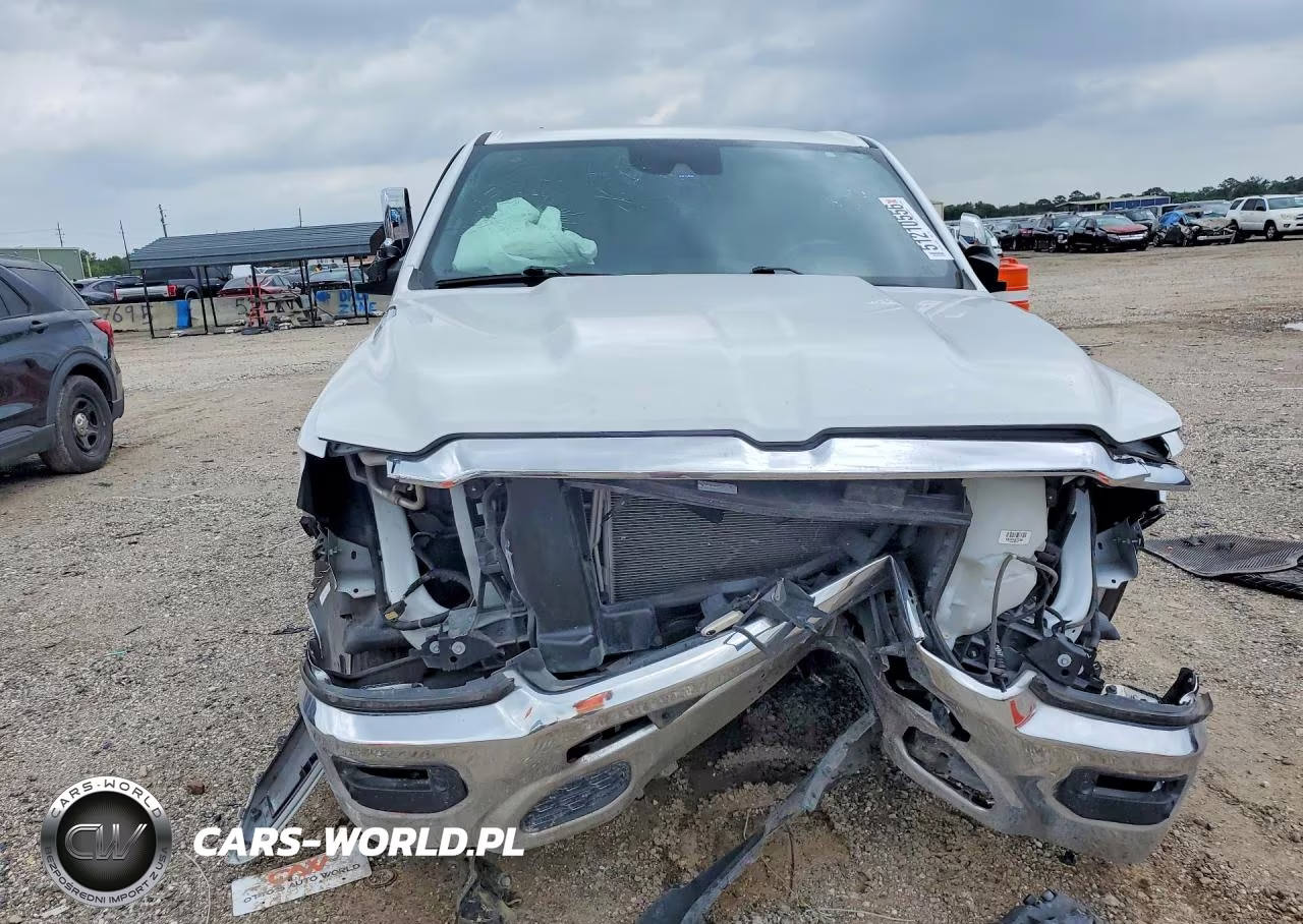 2023 Ram 1500 Laramie VIN:1C6RREJT5PN640308 - 5