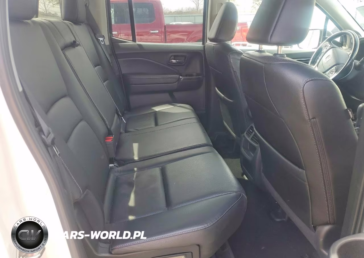 2017 Honda Ridgeline Rtl VIN:5FPYK3F70HB002841 - 10