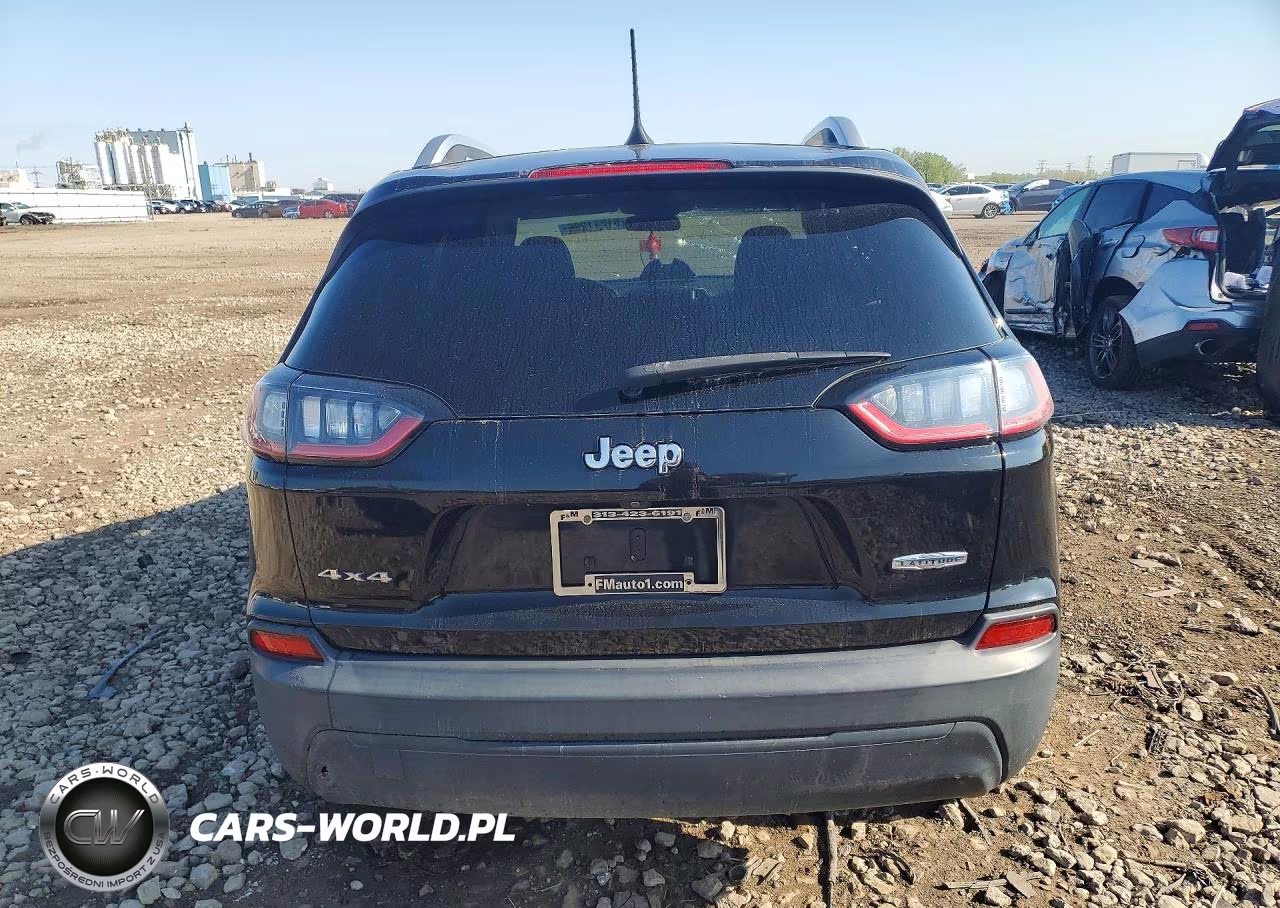 2019 Jeep Cherokee Latitude VIN:1C4PJMCB9KD283655 - 6