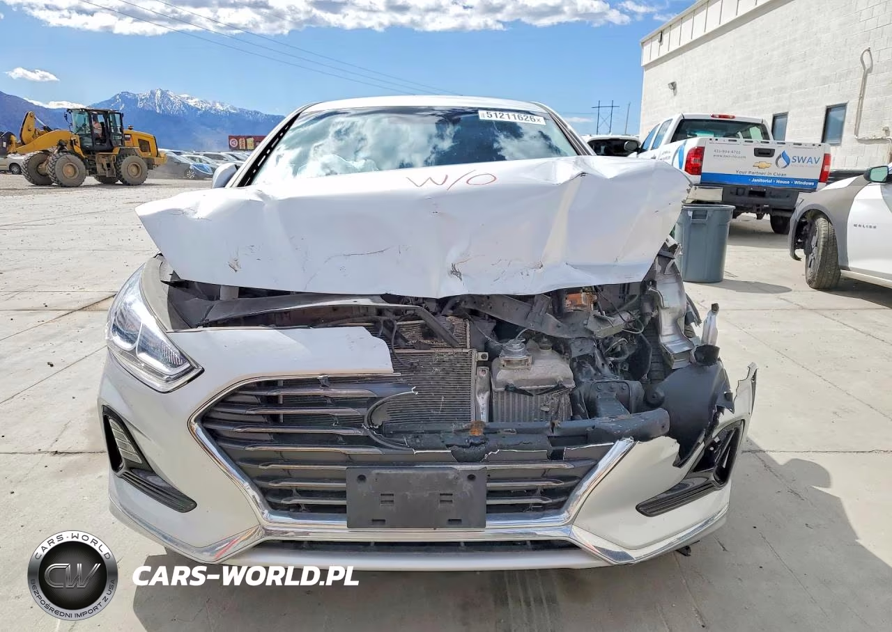 2018 Hyundai Sonata Eco VIN:5NPE24AA7JH700584 - 5