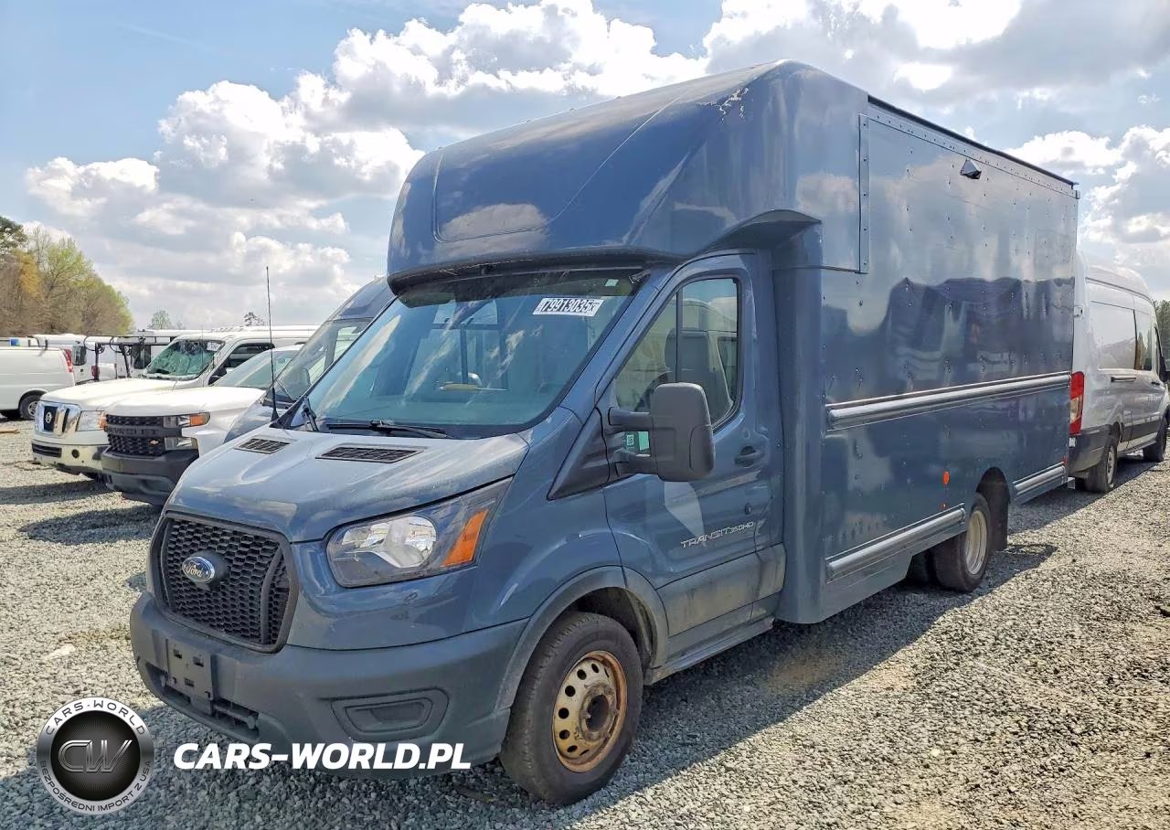 2021 Ford Transit Delivery Truck