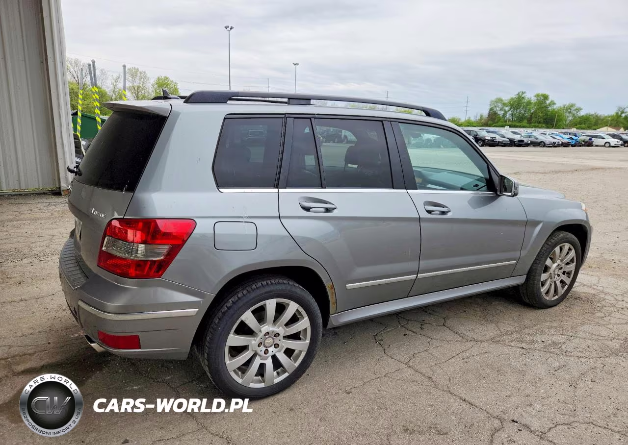 2011 Mercedes-Benz Glk 350 4Matic VIN:WDCGG8HB1BF546928 - 3