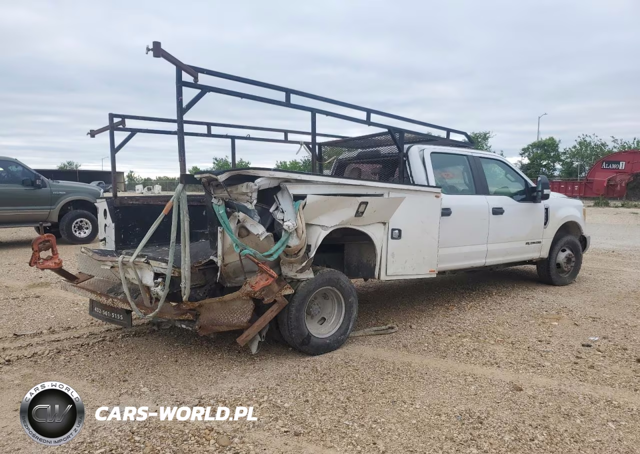 2017 Ford F350 Super Duty VIN:1FD8W3GT4HEB37861 - 3