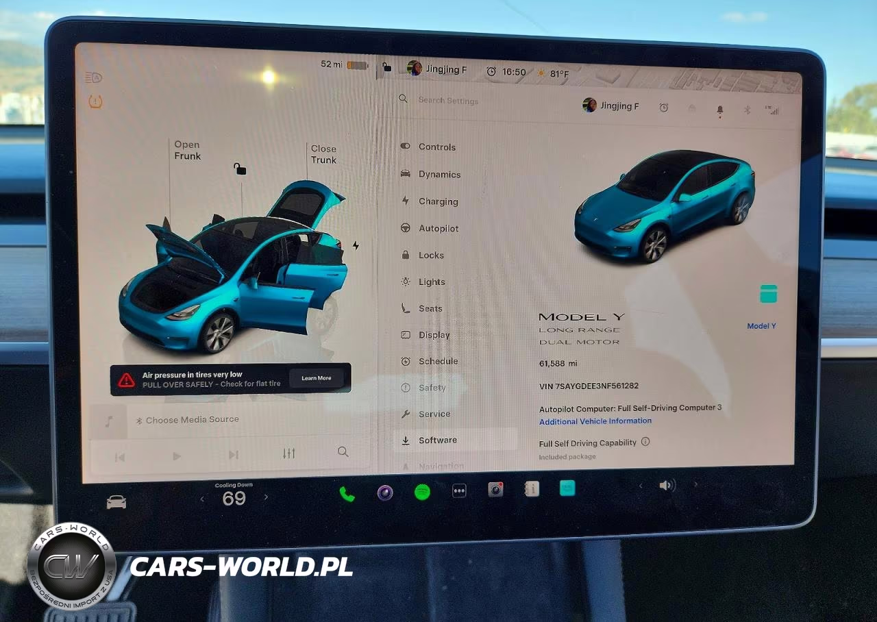 2022 Tesla Model Y VIN:7SAYGDEE3NF561282 - 9