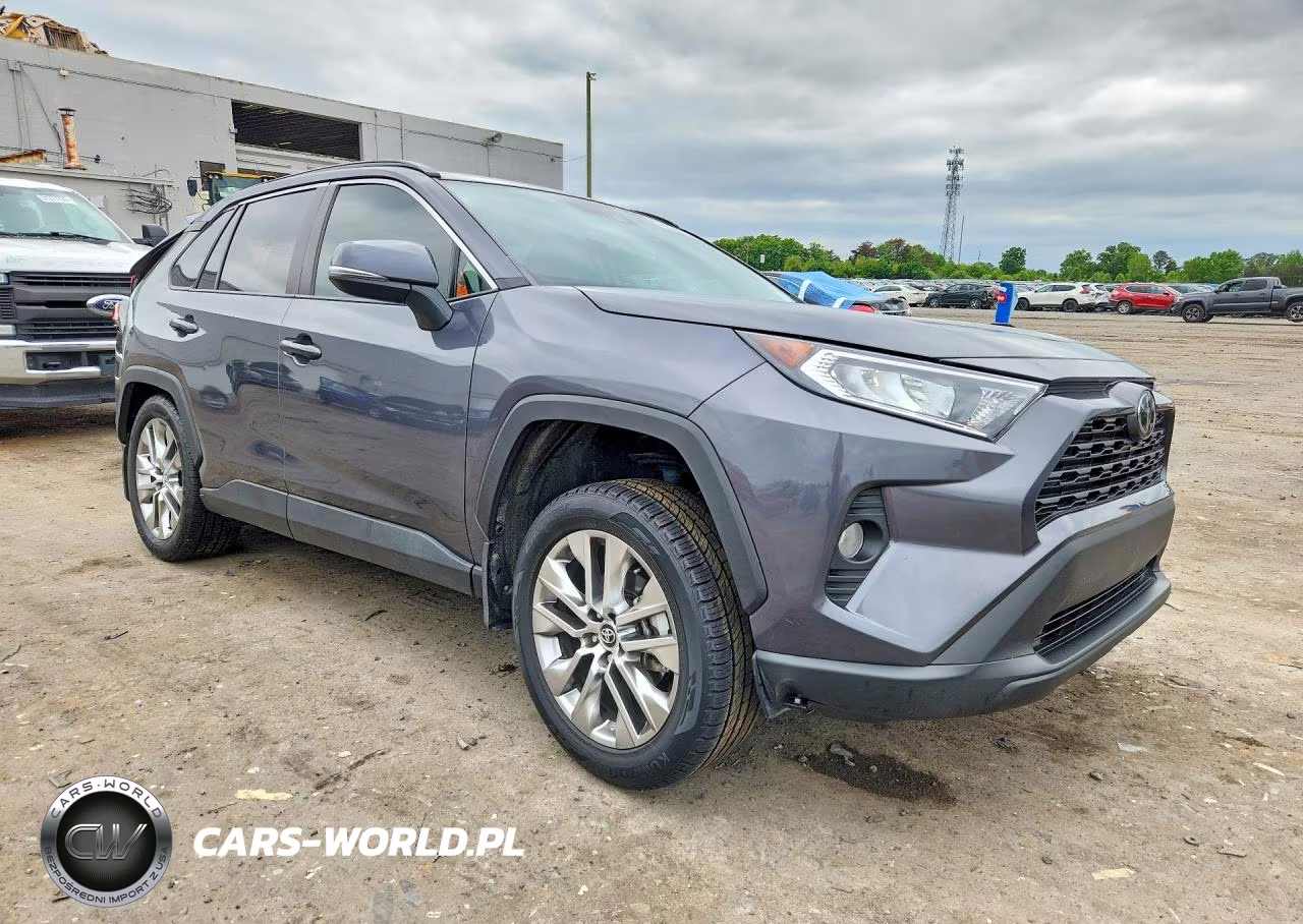 2020 Toyota Rav4 Xle Premium VIN:2T3C1RFV9LW095952 - 4