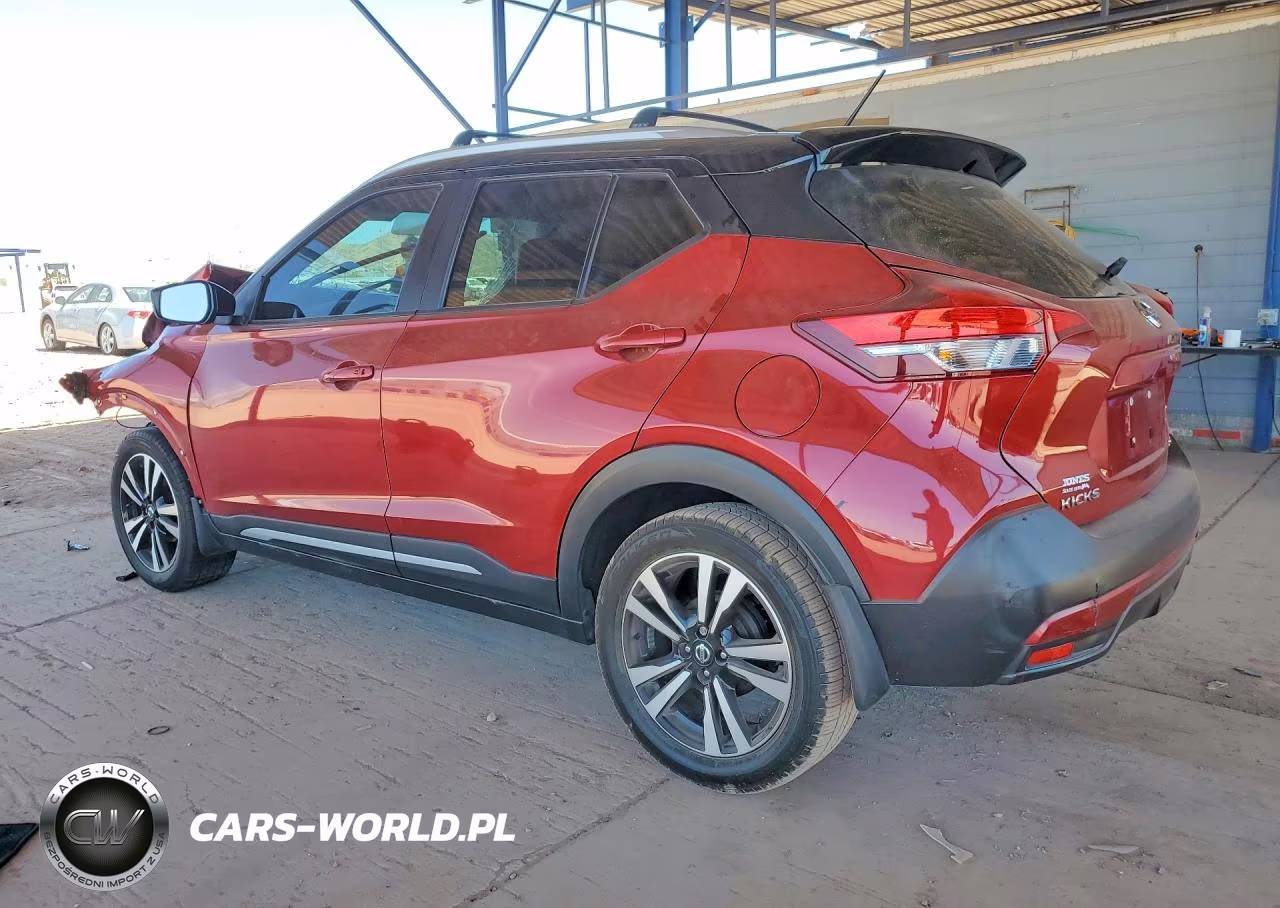 2019 Nissan Kicks Sr VIN:3N1CP5CU6KL564703 - 2
