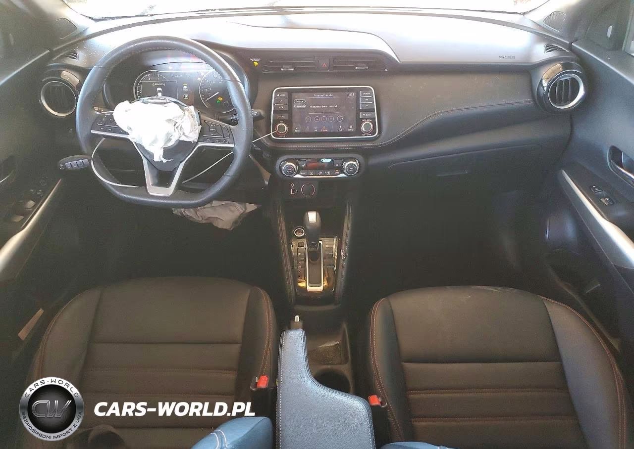 2019 Nissan Kicks Sr VIN:3N1CP5CU6KL564703 - 8