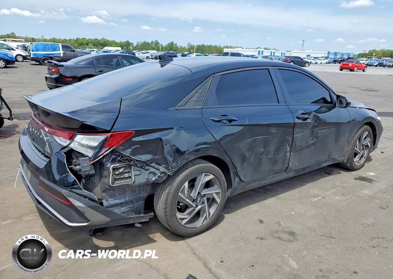 2025 Hyundai Elantra Sel Sport VIN:KMHLM4DG1SU960015 - 3