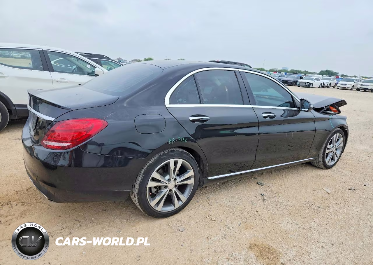 2017 Mercedes-Benz C 300 VIN:55SWF4JB4HU183107 - 3