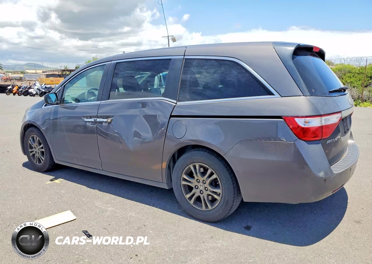 2013 Honda Odyssey Exl VIN:5FNRL5H63DB070121 - 2