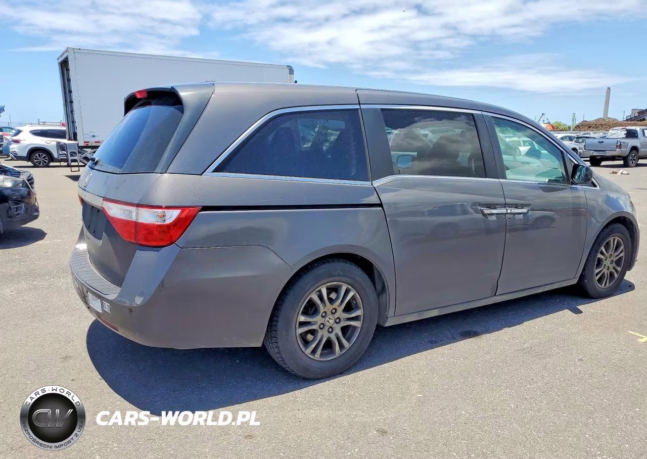 2013 Honda Odyssey Exl VIN:5FNRL5H63DB070121 - 3