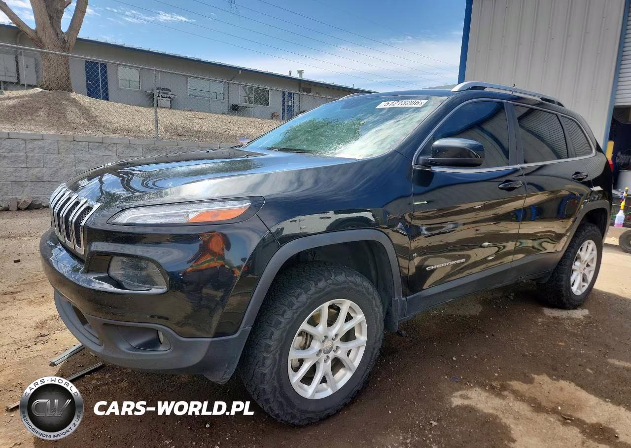 2016 Jeep Cherokee Latitude – zdjęcie 1 z 12