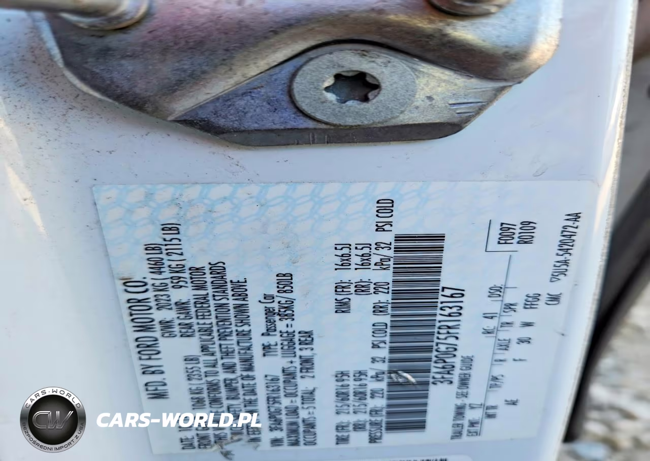 2015 Ford Fusion S VIN:3FA6P0G75FR163167 - 13