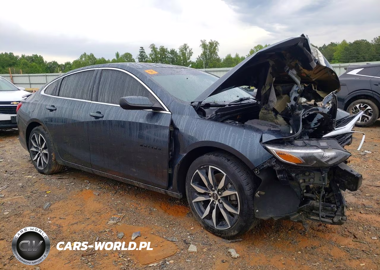 2020 Chevrolet Malibu Rs VIN:1G1ZG5ST4LF153045 - 4