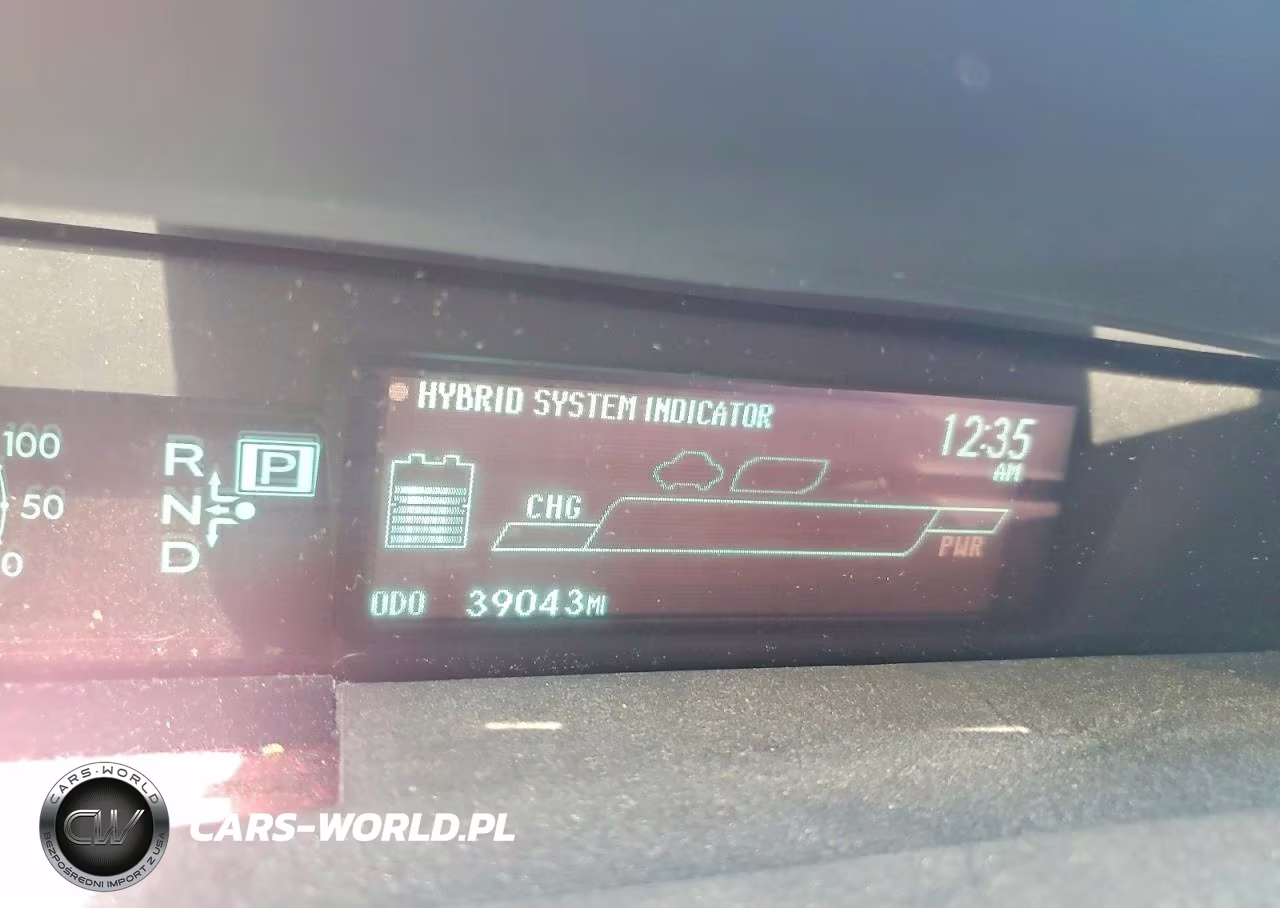 2015 Toyota Prius Two VIN:JTDKN3DU7F1906450 - 9
