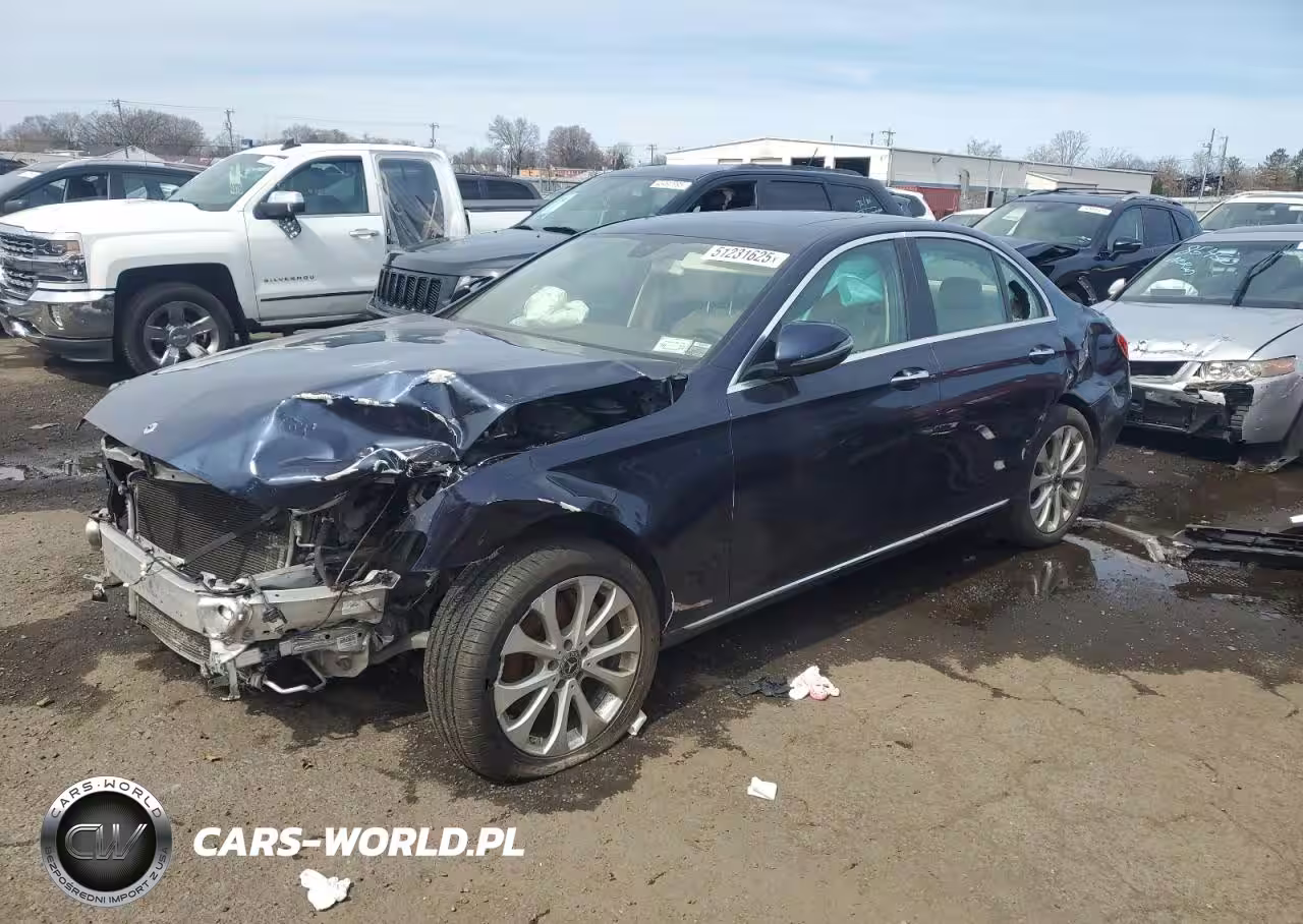 2017 Mercedes-Benz E 300 4Matic