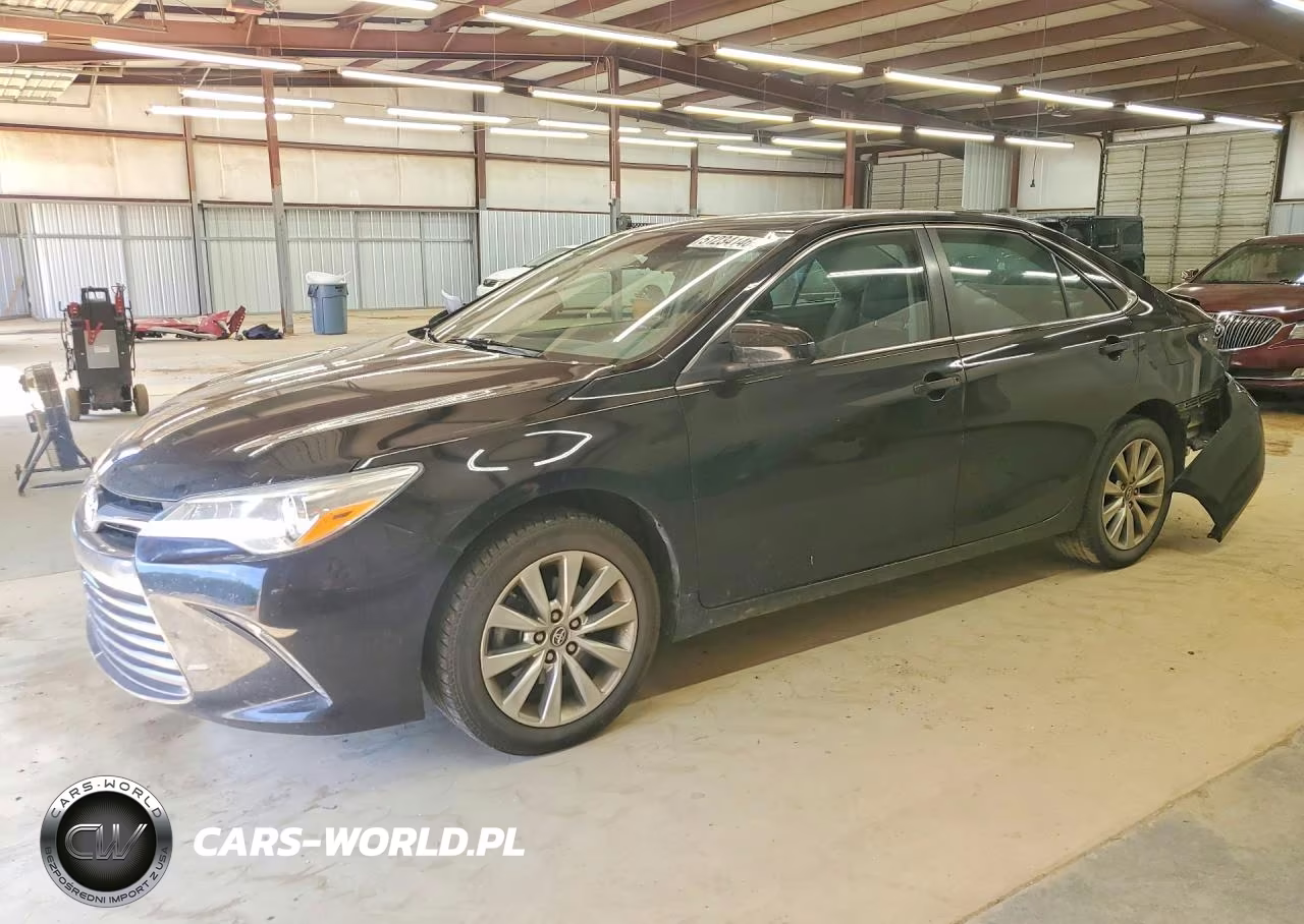 2016 Toyota Camry Xle