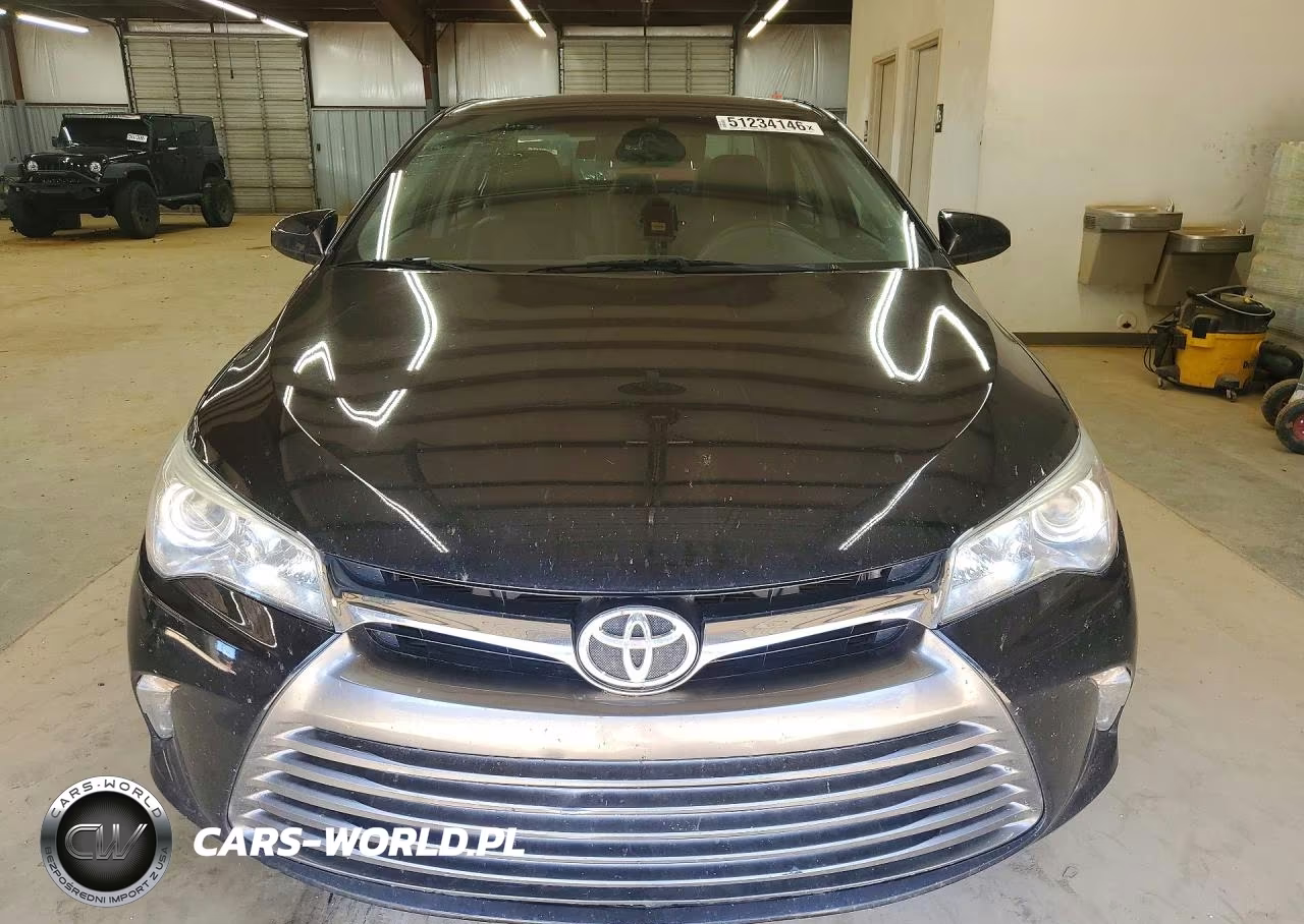 2016 Toyota Camry Xle VIN:4T1BF1FK3GU504627 - 5