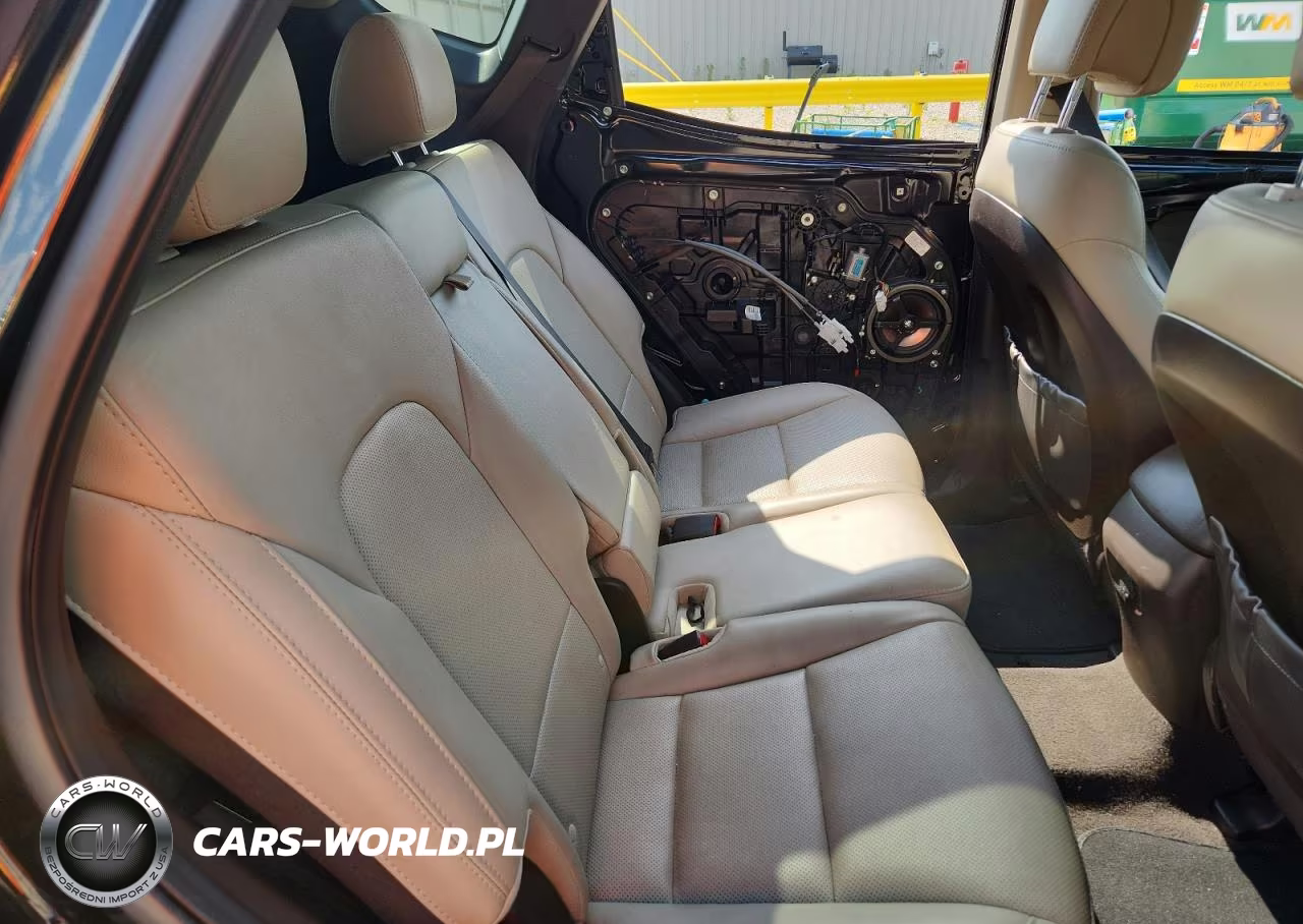 2017 Hyundai Santa Fe Sport 2.4L VIN:5XYZU3LB8HG481681 - 11