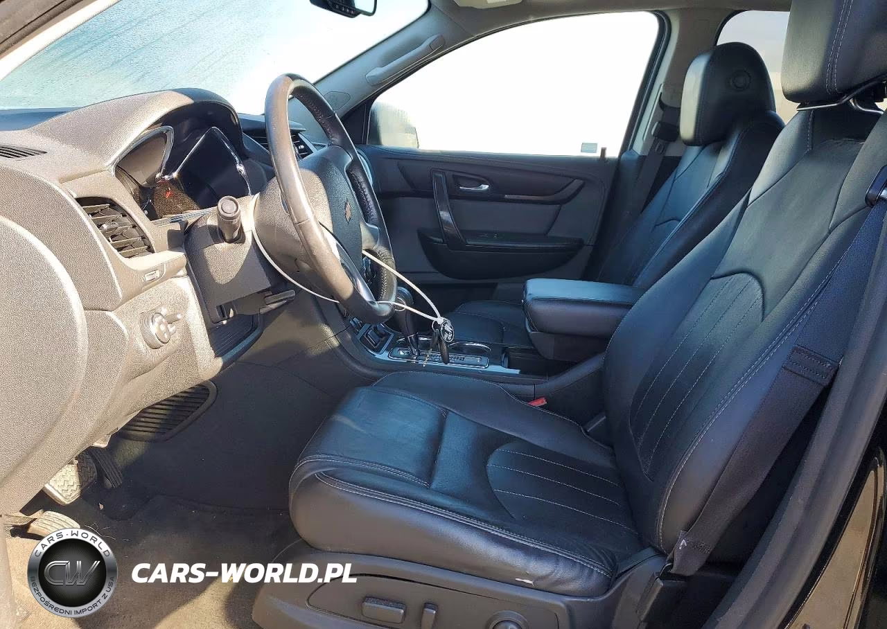 2017 Chevrolet Traverse Premier VIN:1GNKVJKD1HJ116658 - 7