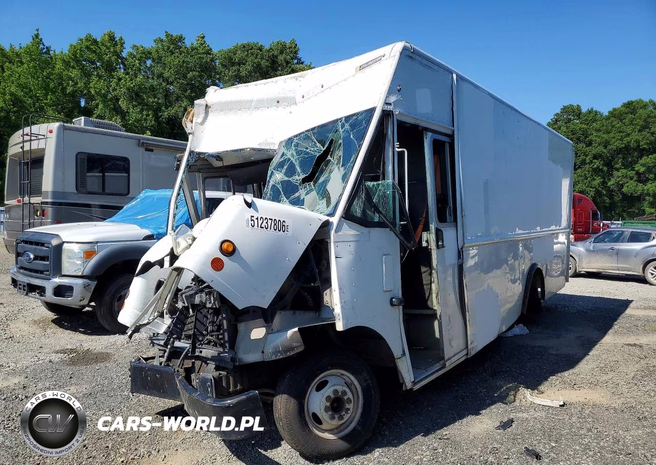 2012 Ford E450 Delivery Truck