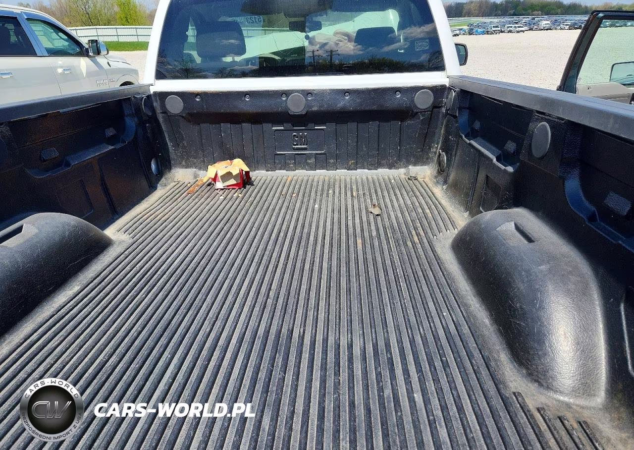 2016 Chevrolet Silverado K1500 VIN:1GCNKNEC4GZ139747 - 10