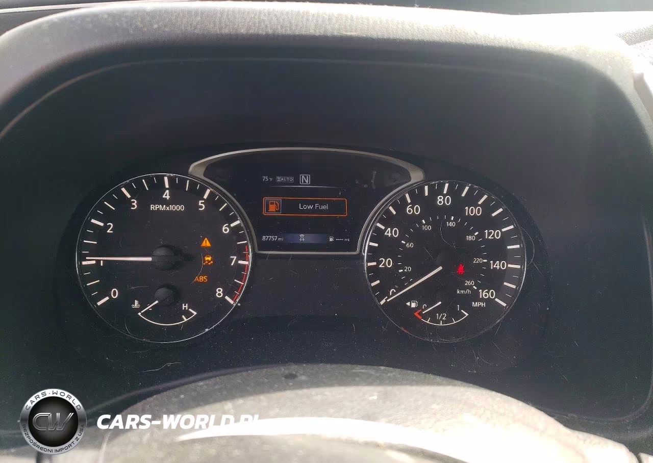 2018 Nissan Pathfinder Sv VIN:5N1DR2MM2JC643400 - 9