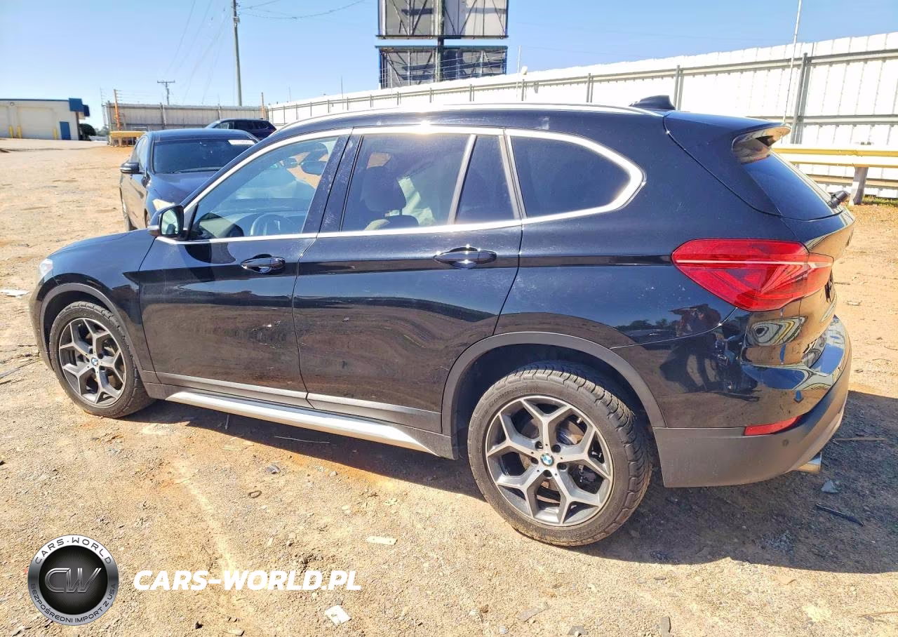2018 BMW X1 xDrive28I VIN:WBXHT3C38J5L26945 - 2