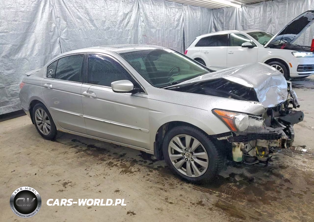2011 Honda Accord Exl VIN:1HGCP2F81BA008432 - 4
