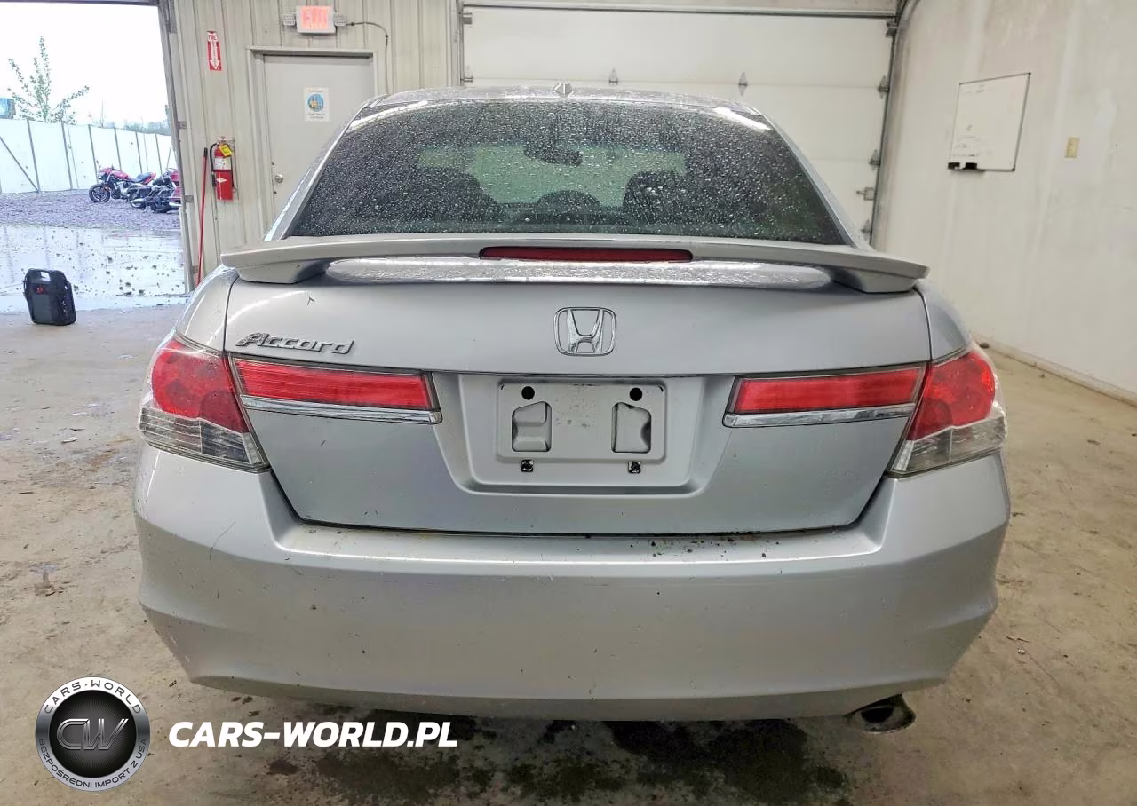 2011 Honda Accord Exl VIN:1HGCP2F81BA008432 - 6