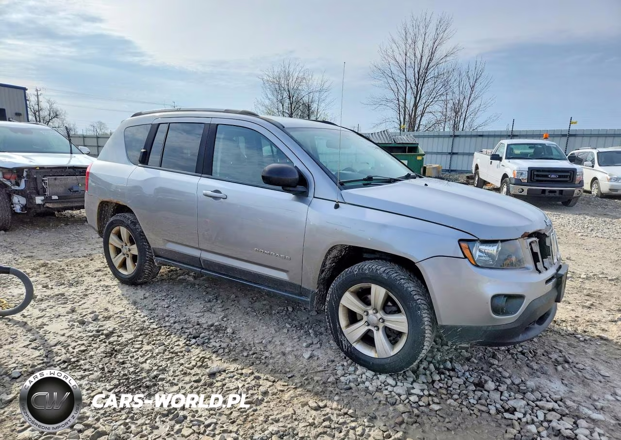 2016 Jeep Compass Sport VIN:1C4NJDBB5GD552167 - 4