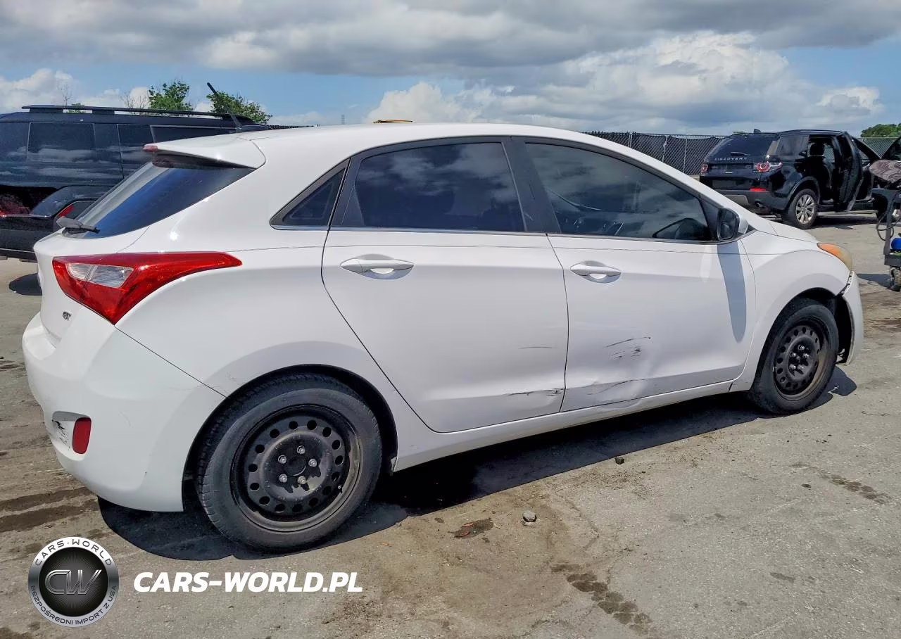2016 Hyundai Elantra Gt Base VIN:KMHD35LHXGU253008 - 3