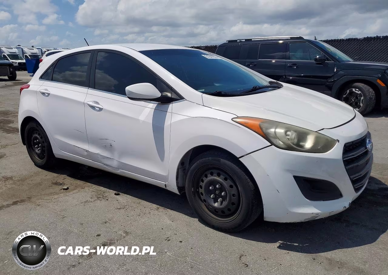 2016 Hyundai Elantra Gt Base VIN:KMHD35LHXGU253008 - 4