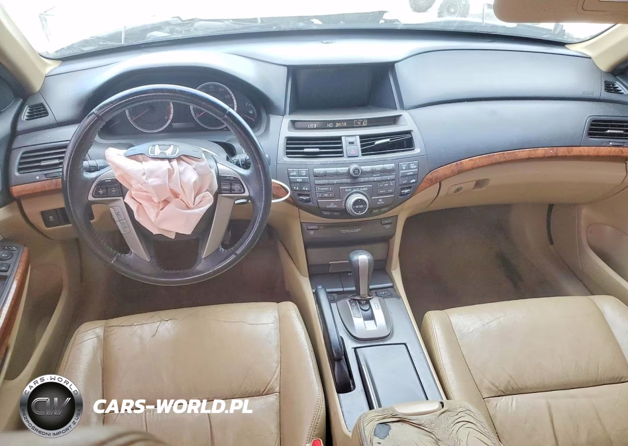 2011 Honda Accord Exl VIN:1HGCP3F86BA000218 - 8