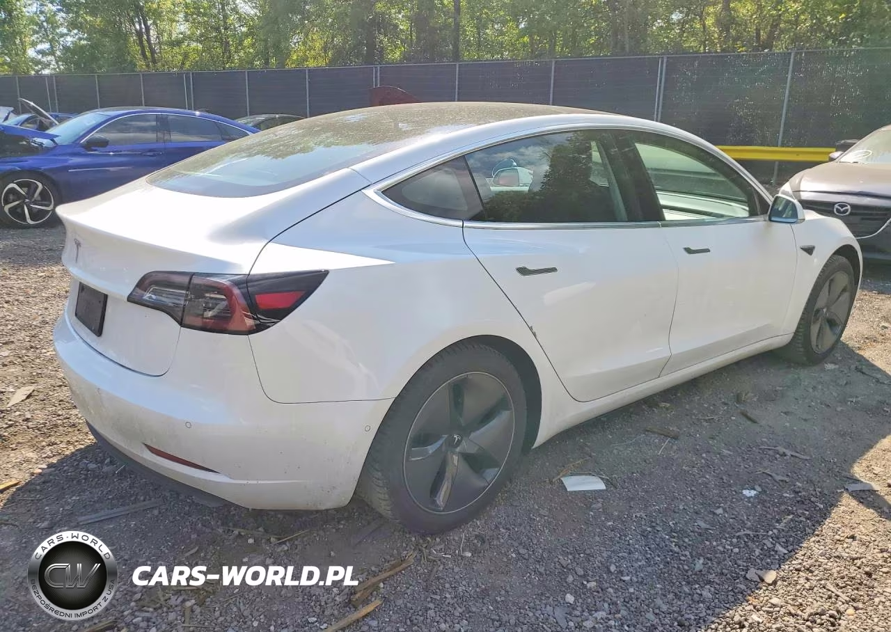 2020 Tesla Model 3 VIN:5YJ3E1EA4LF632382 - 3