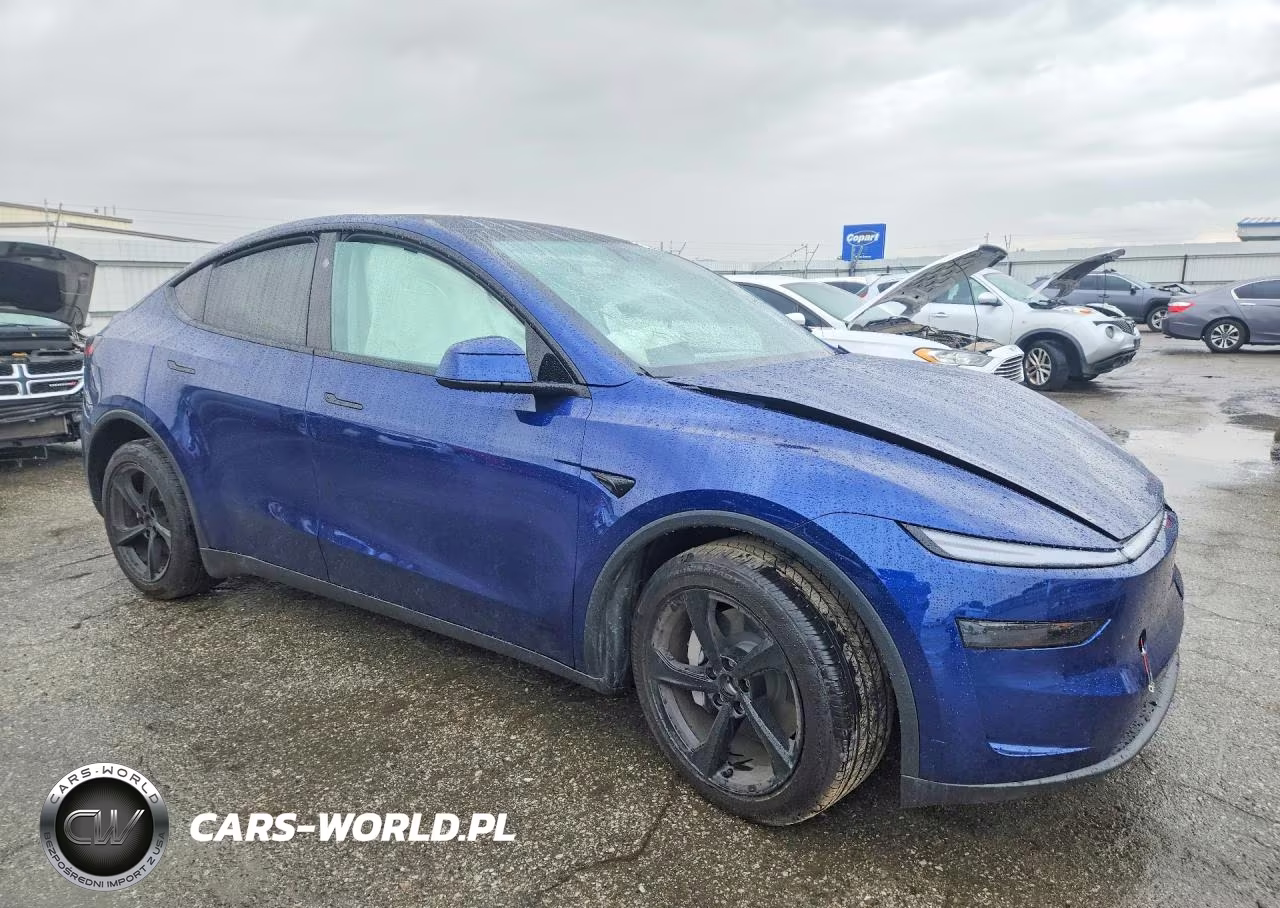 2026 Tesla Model Y VIN:7SAYGDEE9TF368325 - 4