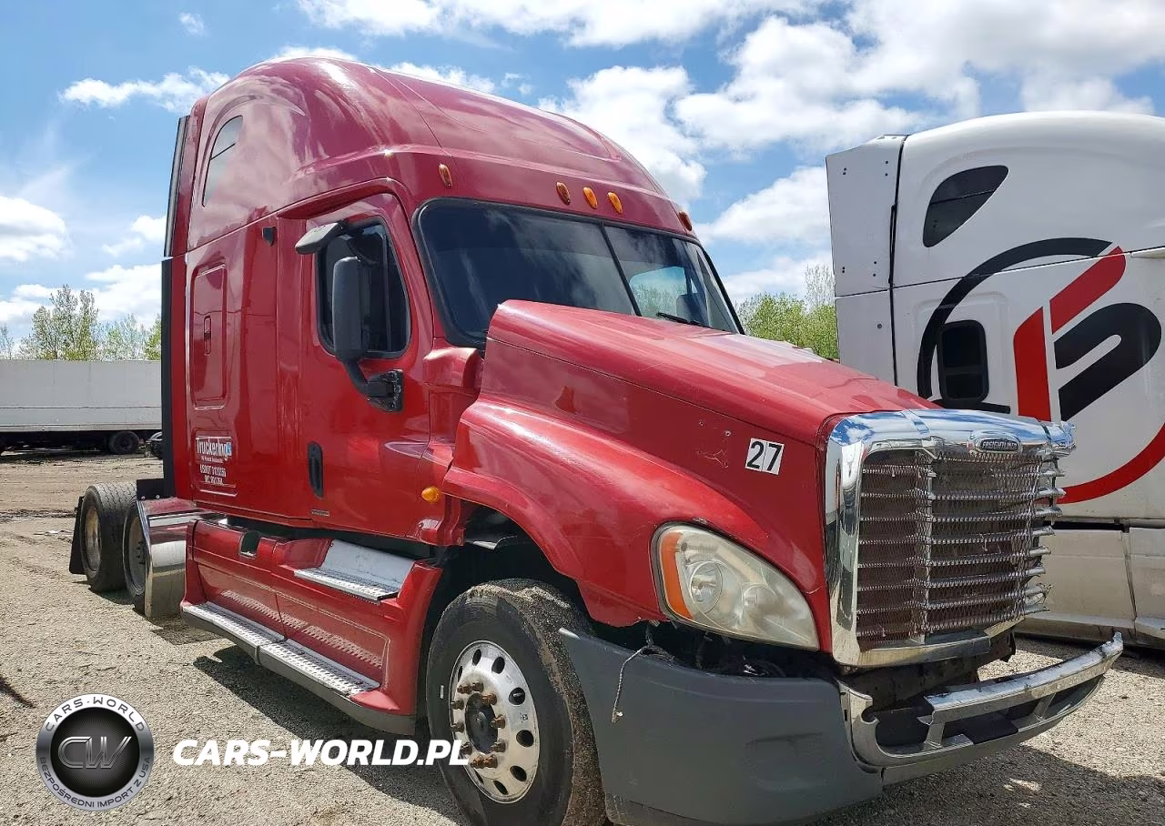 2009 Freightliner Cascadia Semi Truck