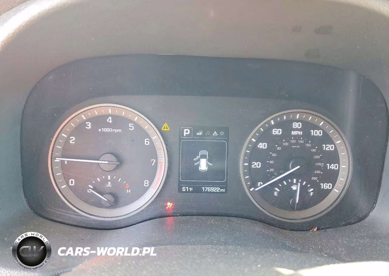 2016 Hyundai Tucson Se VIN:KM8J23A46GU181718 - 9