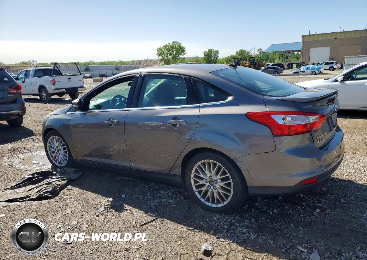 2014 Ford Focus Titanium VIN:1FADP3J29EL413240 - 2