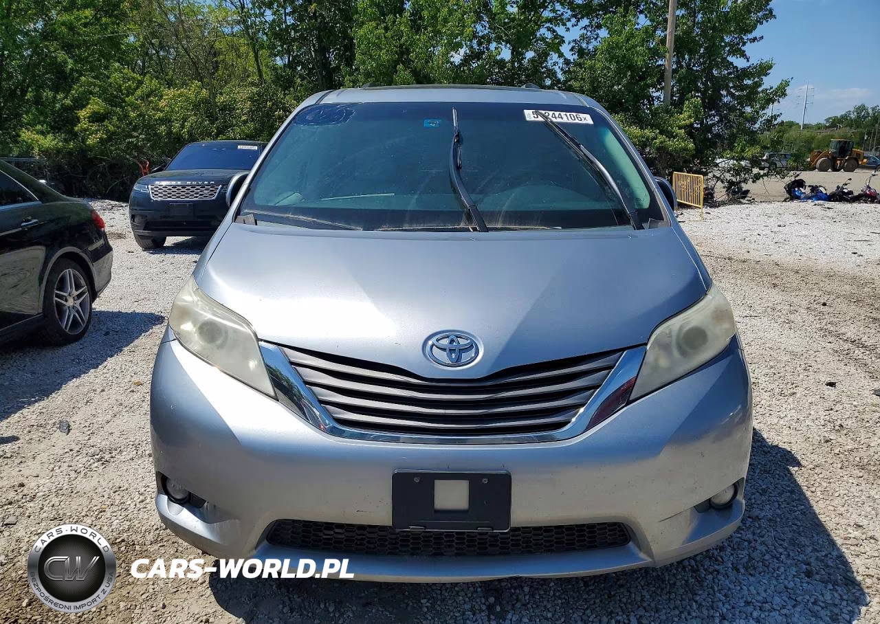 TOYOTA SIENNA XLE VIN:5TDYK3DCXBS104773 - 5