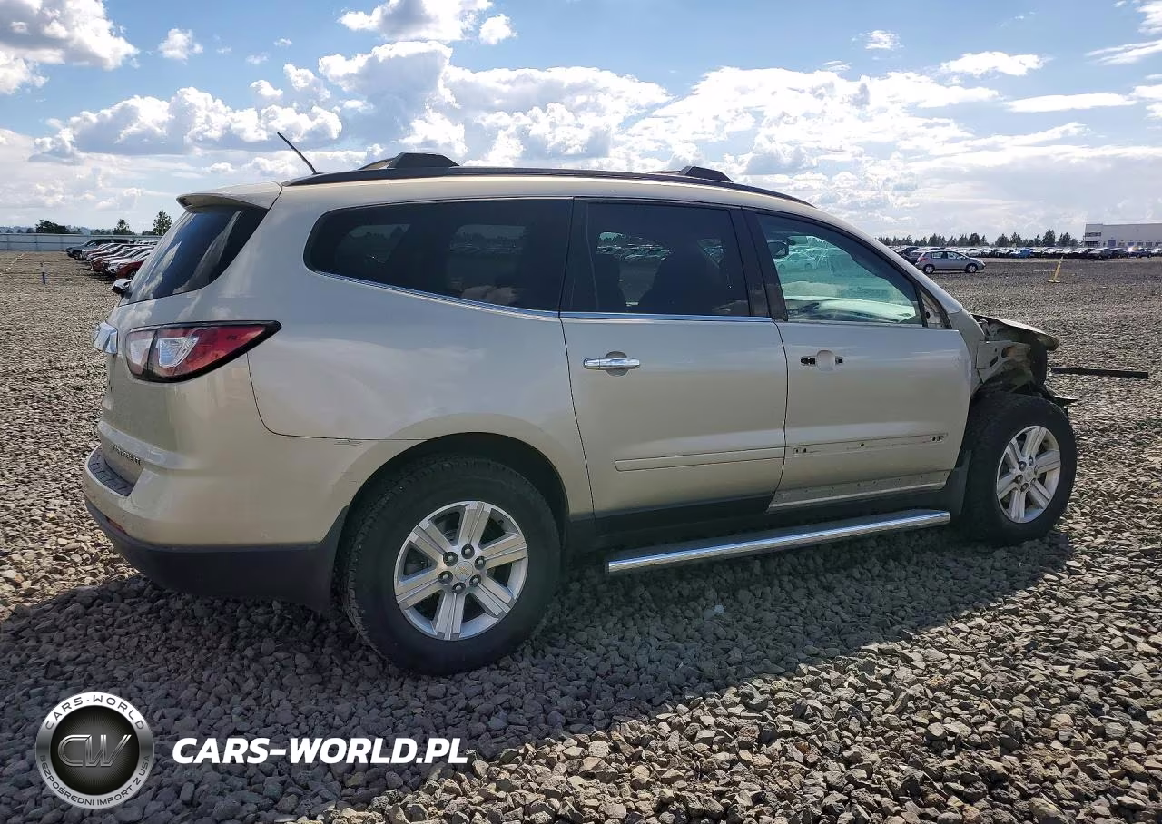 2014 Chevrolet Traverse Lt VIN:1GNKVHKD0EJ336443 - 3