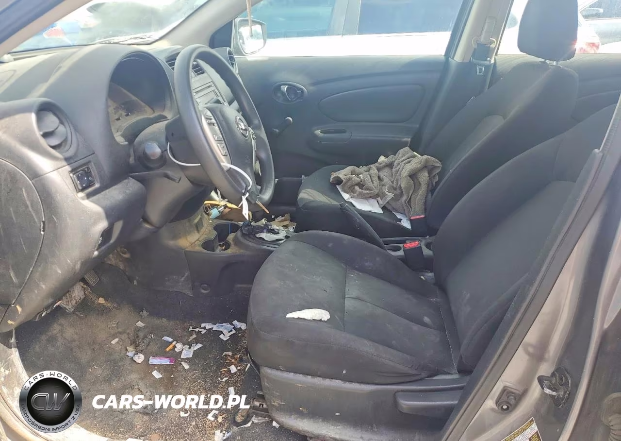 2018 Nissan Versa S Plus VIN:3N1CN7AP6JL832985 - 7