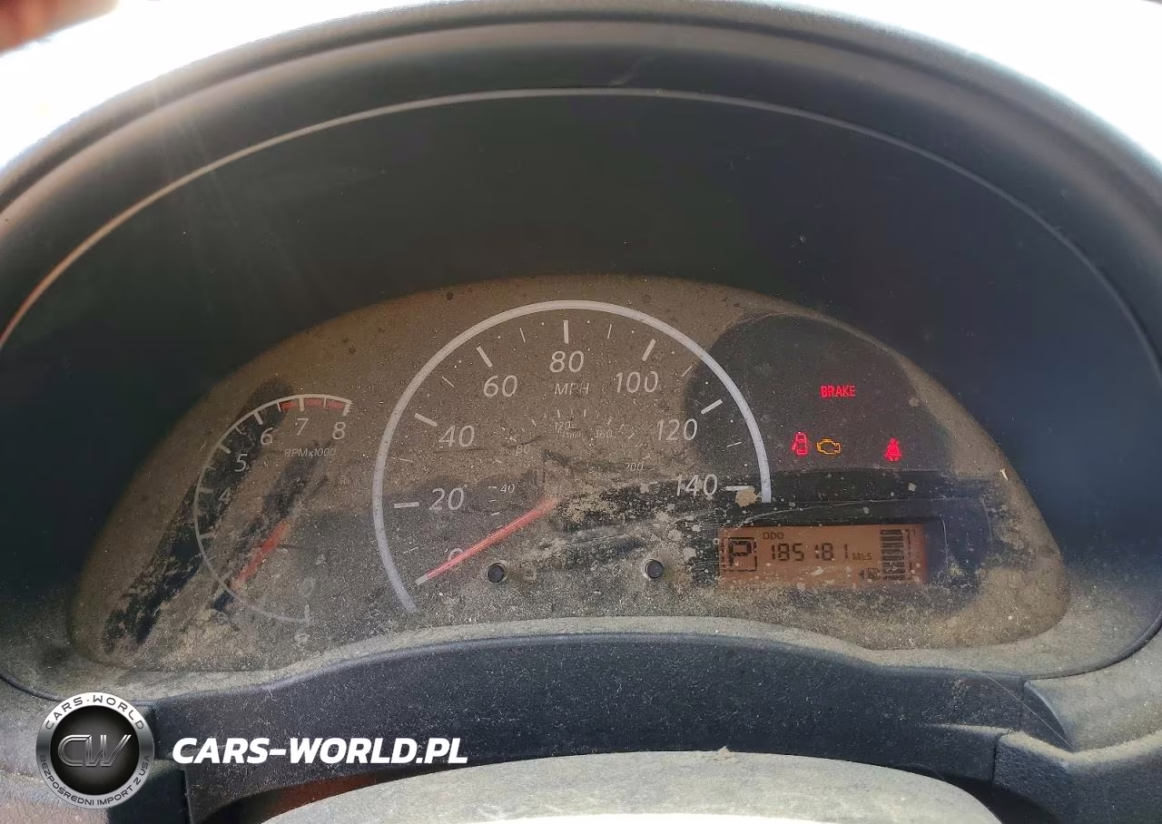 2018 Nissan Versa S Plus VIN:3N1CN7AP6JL832985 - 9
