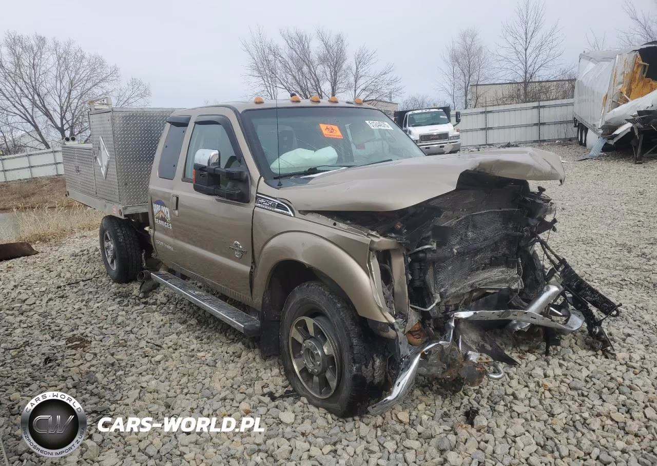 2011 Ford F250 Super Duty VIN:1FT7X2BT9BEA97590 - 4