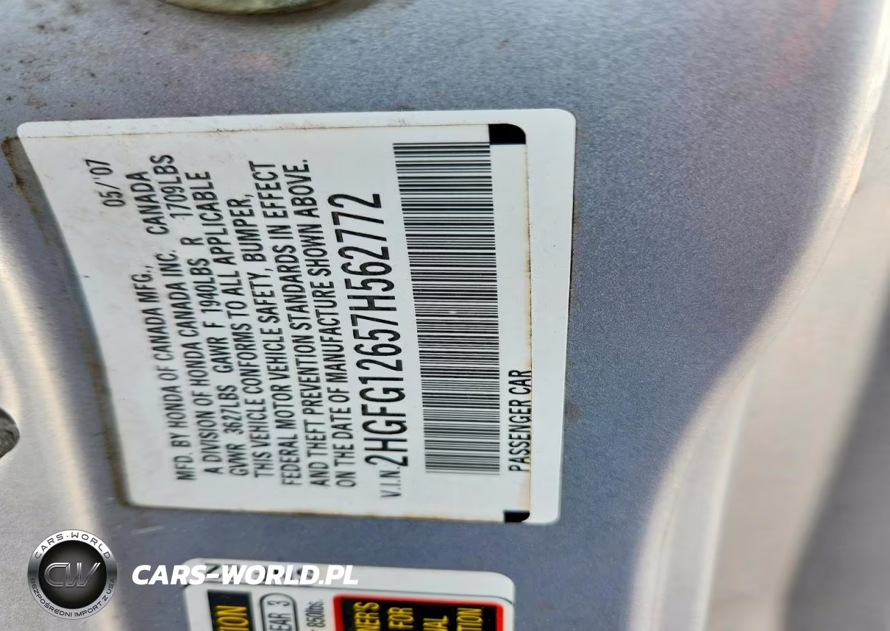 2007 Honda Civic Lx VIN:2HGFG12657H562772 - 13