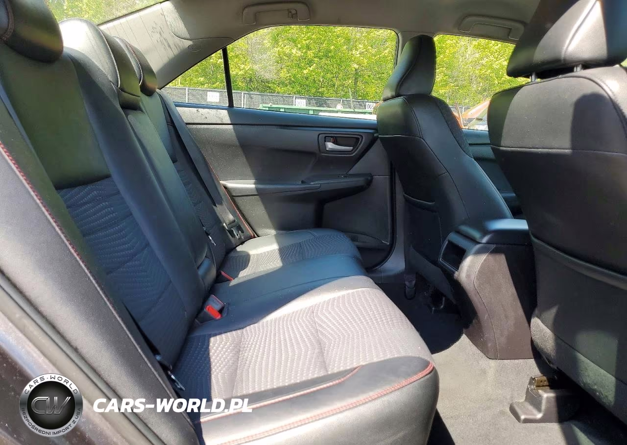 2015 Toyota Camry Se VIN:4T1BF1FK4FU083094 - 10