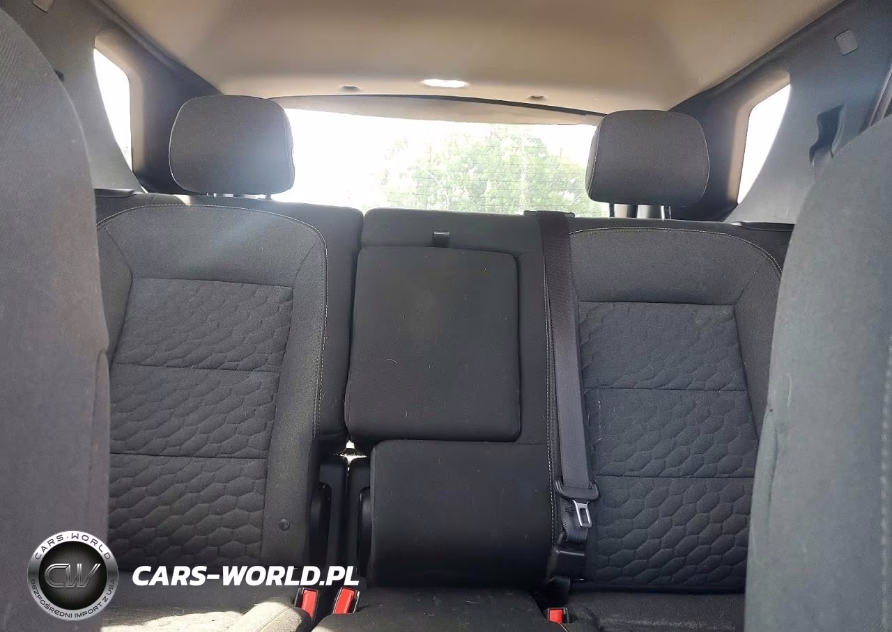 2018 Chevrolet Equinox Lt VIN:3GNAXSEV4JS557446 - 10