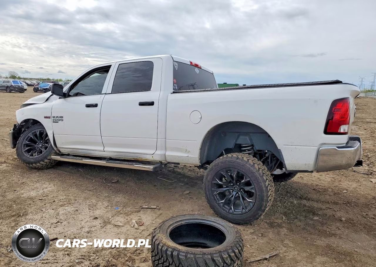 2019 Ram 1500 Classic Tradesman VIN:1C6RR7ST3KS502786 - 2